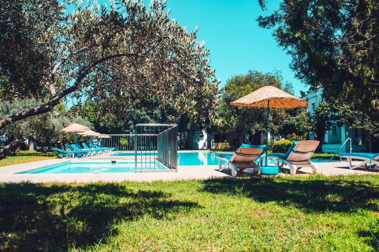 Muskebi Apart Otel Ortakent Buitenkant foto