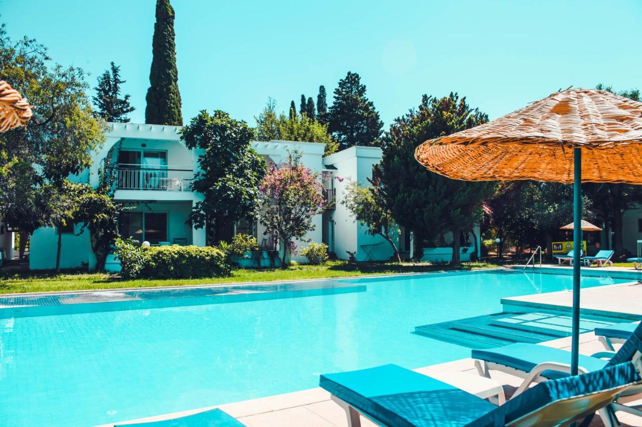 Muskebi Apart Otel Ortakent Buitenkant foto