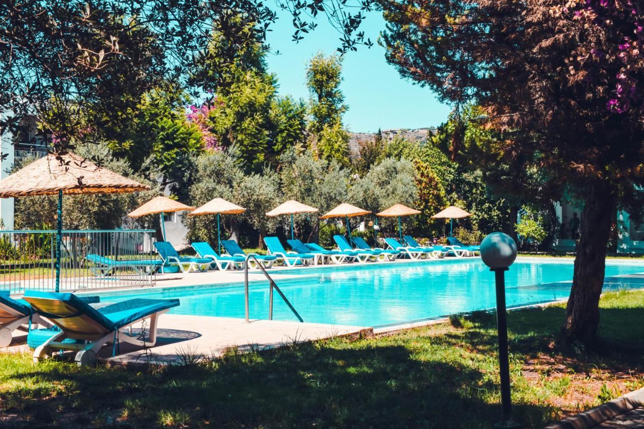 Muskebi Apart Otel Ortakent Buitenkant foto